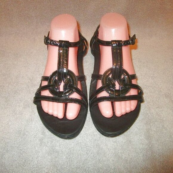 BORN Talica LEATHER Sandals Size 10 ANKLE STRAP Arch ADJUSTABLE Flats TWIST Blac - Picture 4 of 11